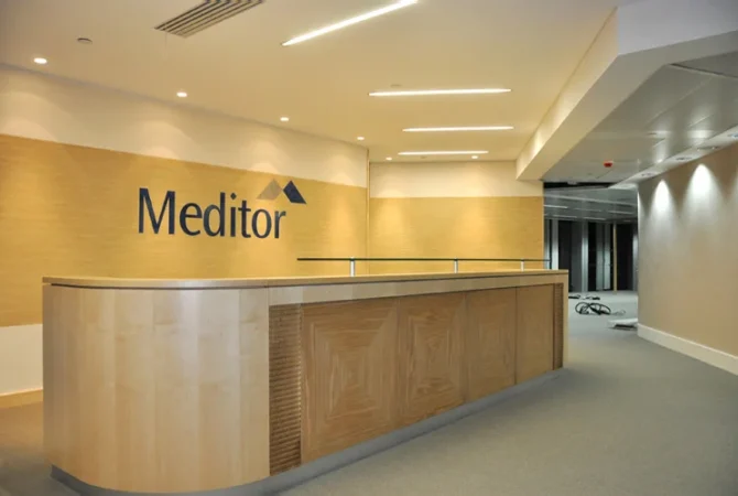 Meditor-Reception_slider