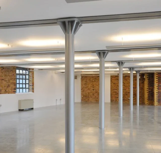 Valentine-Offices-hall