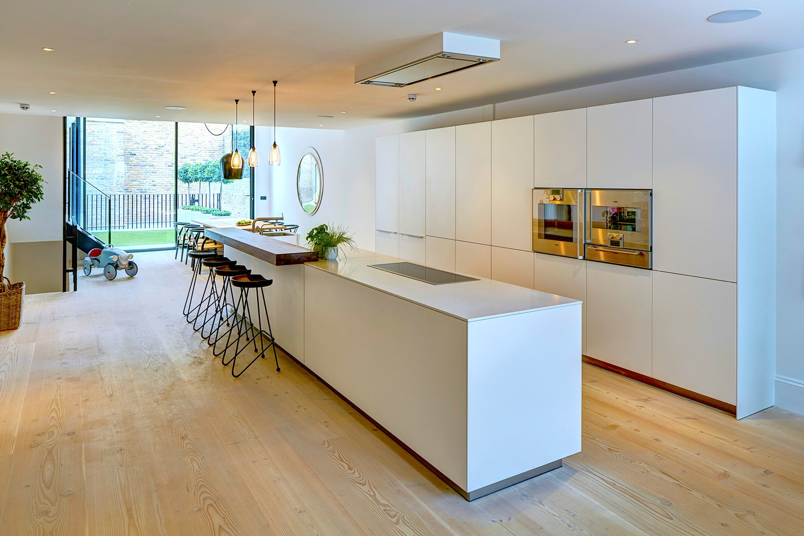 8 Key Considerations When Designing a Kitchen Island