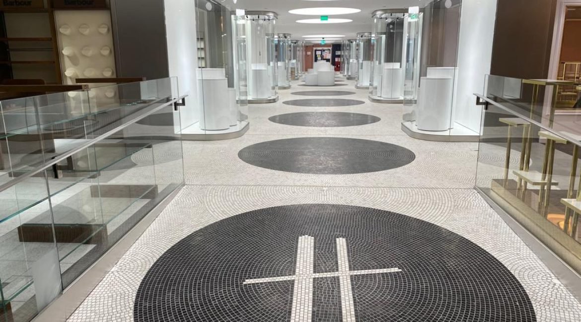 Photo 18-11-2021, 18 40 13 (30)